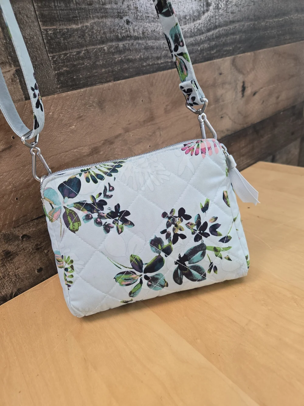 Vera Bradley Seawater Bloom Crossbody Light Blue Triple Compartment Purse